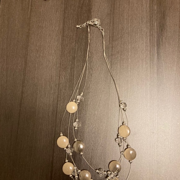 Necklace and Earrings set - Picture 2 of 5